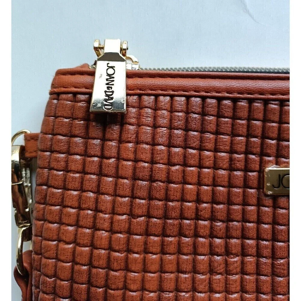 Joan & David Travel Makeup Wristlet Beauty Pouch Cosmetic Bag Brown Textured